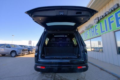 2023 Jeep Grand Wagoneer L Series III Obsidian