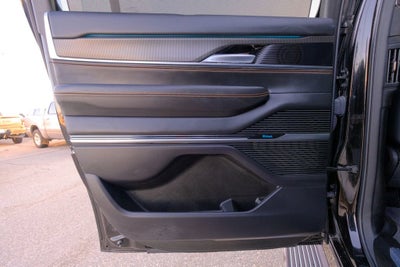 2023 Jeep Grand Wagoneer L Series III Obsidian