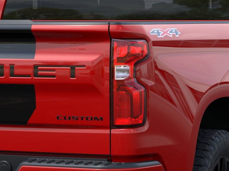 2025 Chevrolet Silverado 1500 Custom