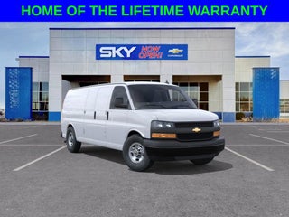 2025 Chevrolet Express Cargo 3500 WT