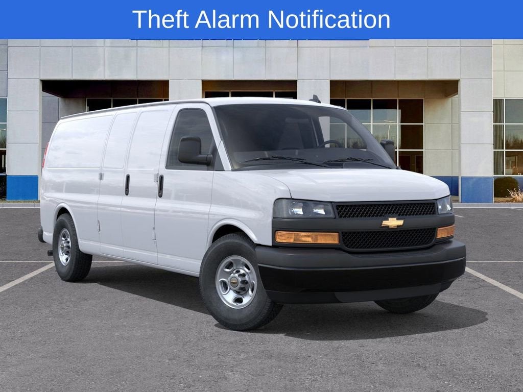 2025 Chevrolet Express Cargo 3500 WT