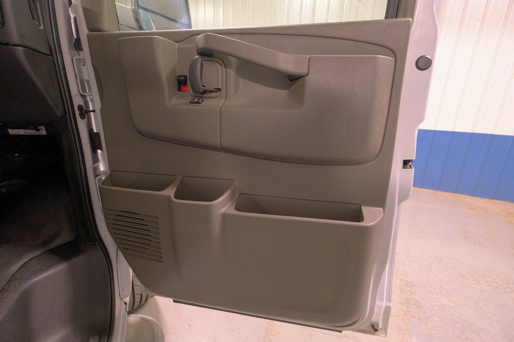 2024 GMC Savana Cargo 2500 Work Van