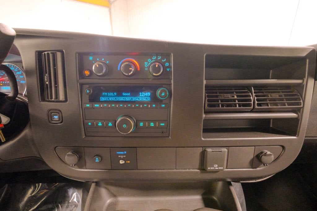 2024 GMC Savana Cargo 2500 Work Van