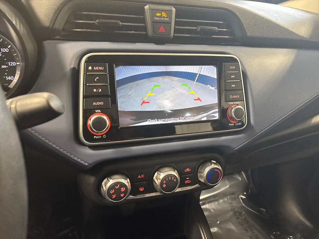 2023 Nissan Versa SV