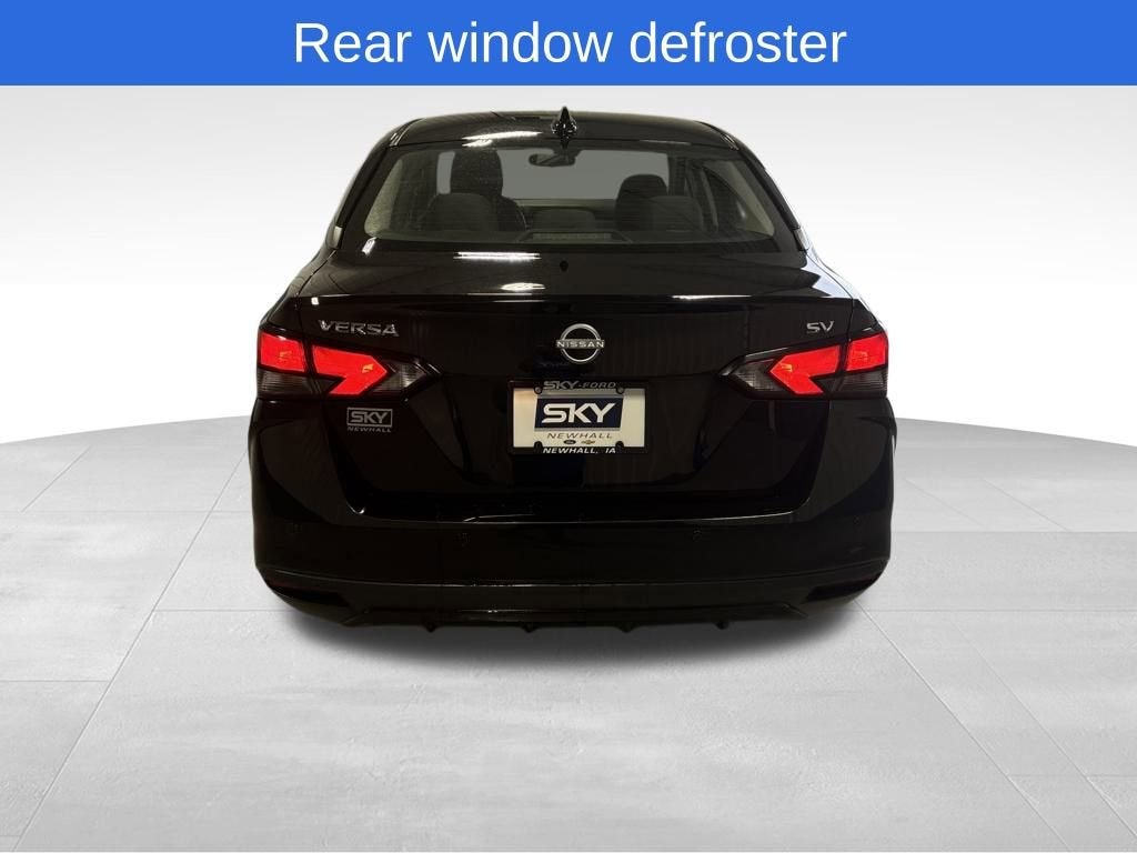 2023 Nissan Versa SV