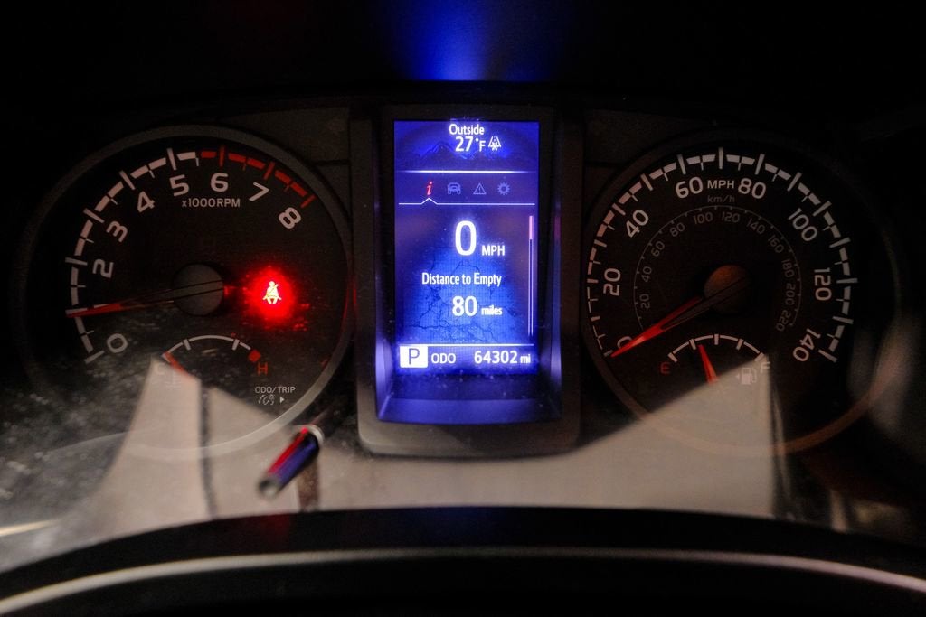 2022 Toyota Tacoma 2WD SR