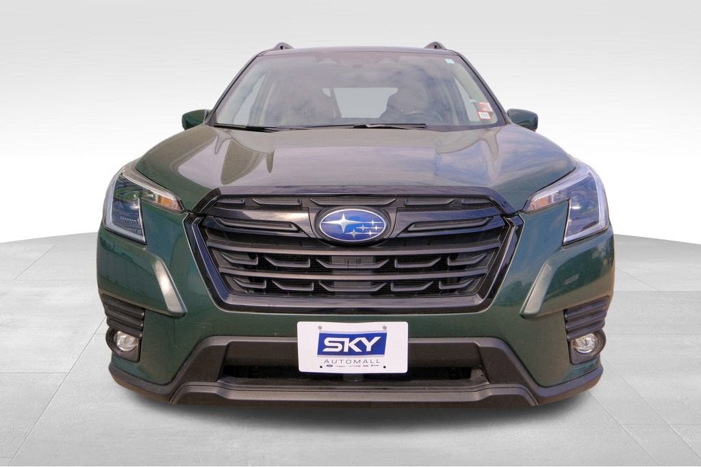 2024 Subaru Forester Premium