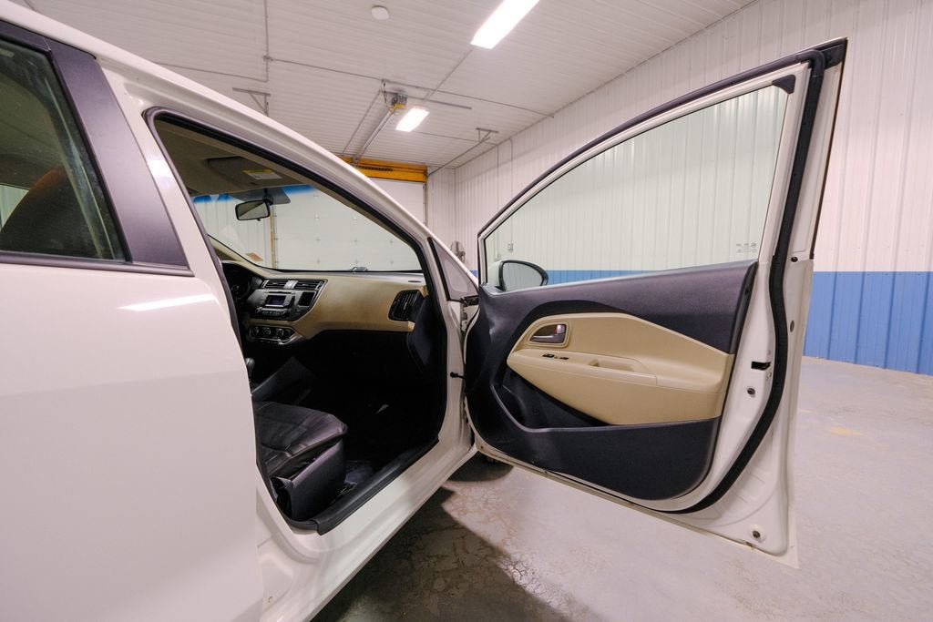 2013 Kia Rio LX