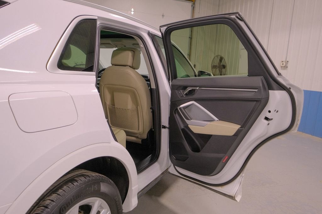 2025 Audi Q3 S line Premium