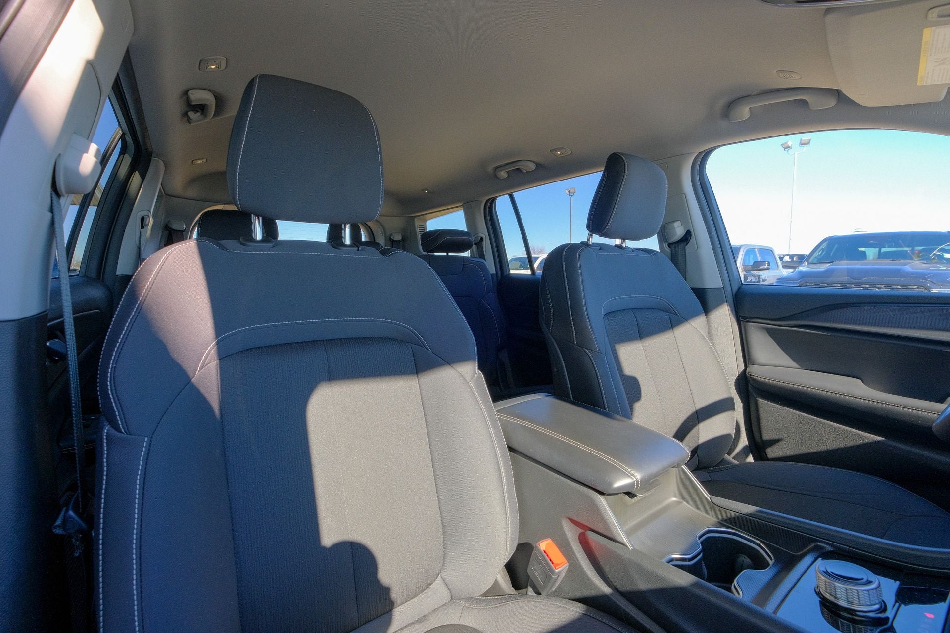 2024 Jeep Grand Cherokee L Laredo 4x4