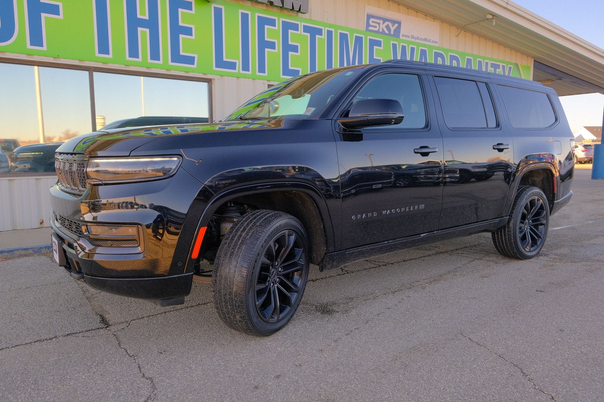 2023 Jeep Grand Wagoneer L Series III Obsidian 4x4