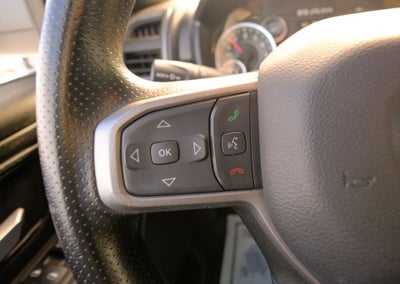 2024 RAM 1500 Tradesman Crew Cab 4x4 5'7' Box