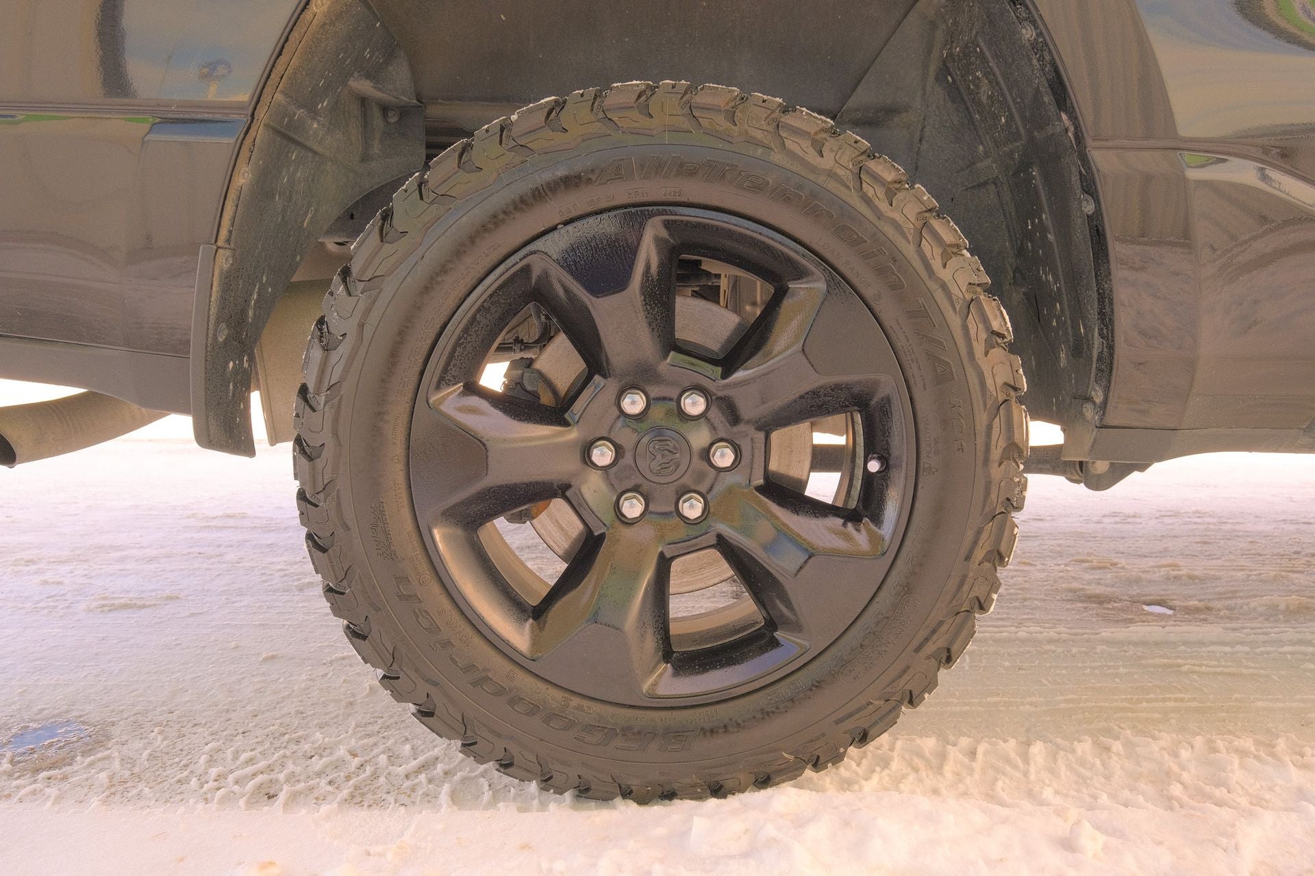 2024 RAM 1500 Tradesman Crew Cab 4x4 5'7' Box