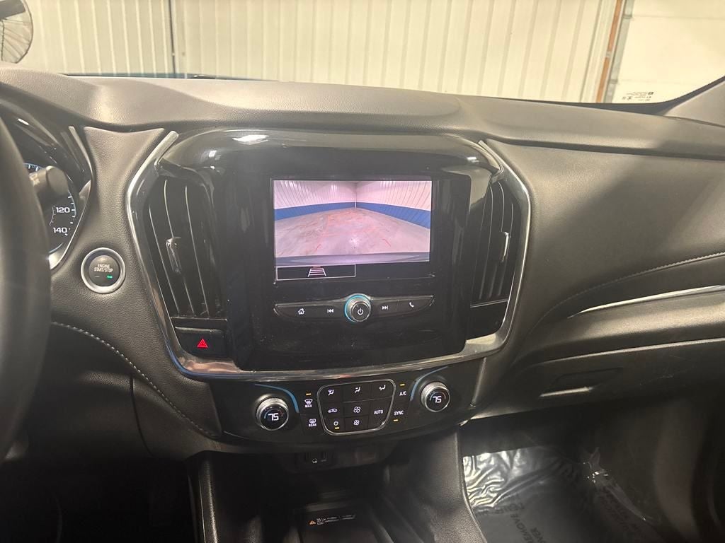 2023 Chevrolet Traverse FWD LT Cloth