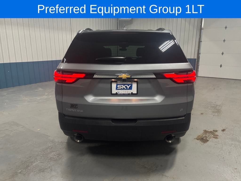 2023 Chevrolet Traverse FWD LT Cloth