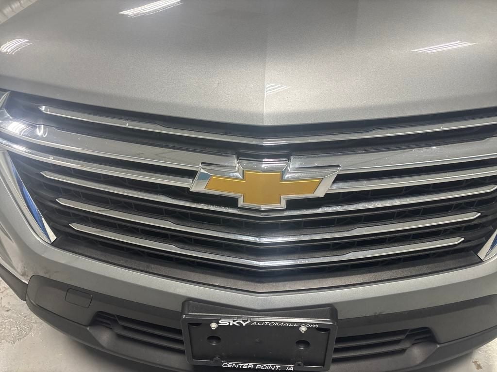 2023 Chevrolet Traverse FWD LT Cloth