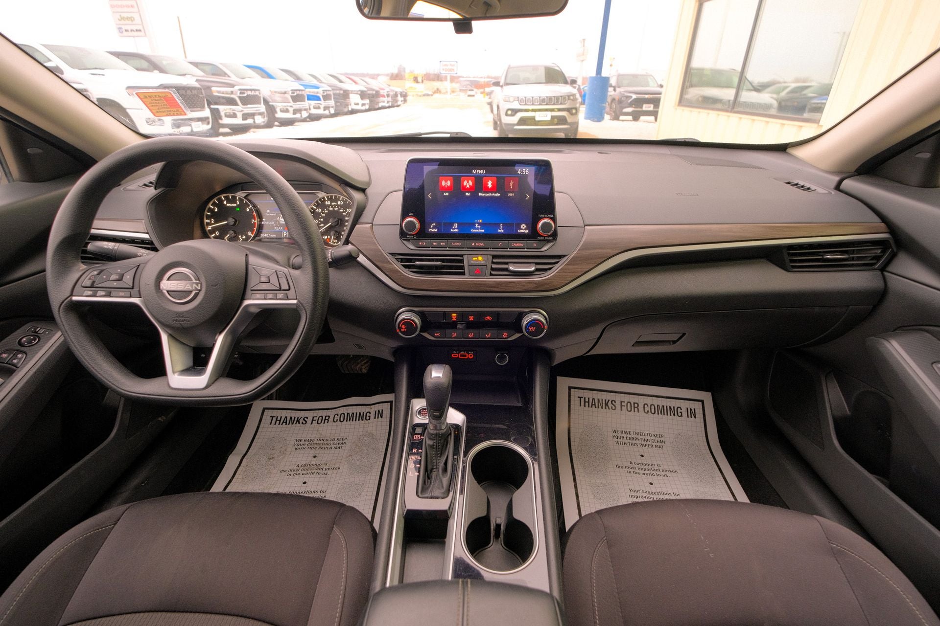 2024 Nissan Altima SV FWD