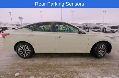 2025 Nissan Altima SV FWD