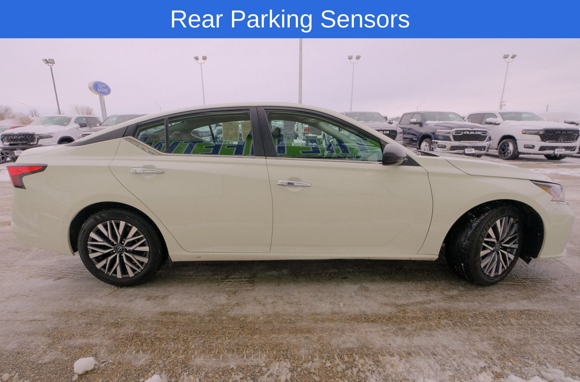 2025 Nissan Altima SV FWD