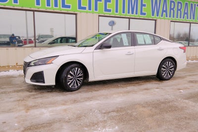 2025 Nissan Altima SV FWD