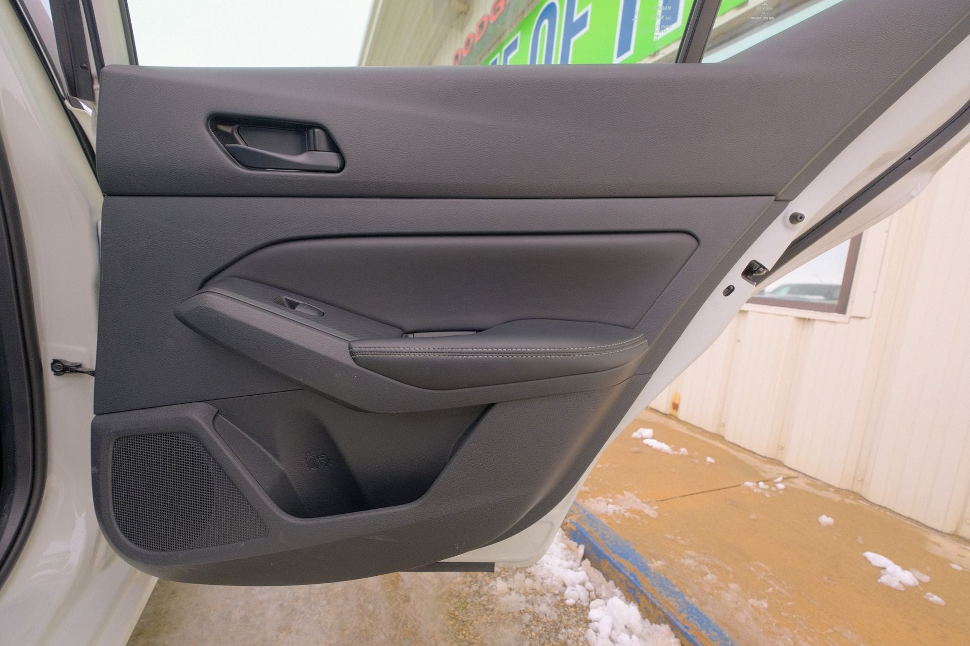 2025 Nissan Altima SV FWD