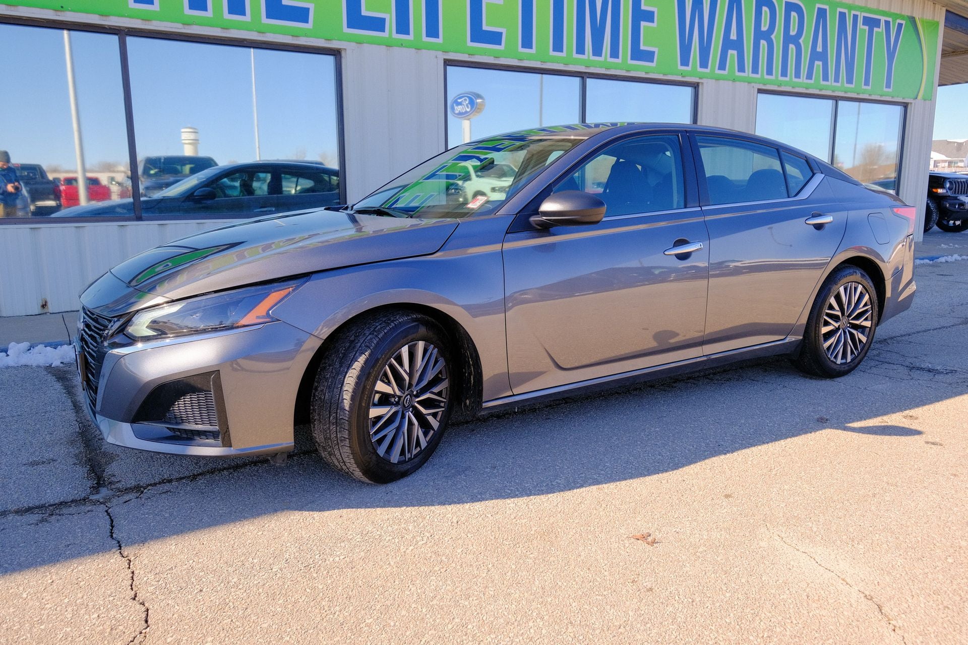 2025 Nissan Altima SV FWD