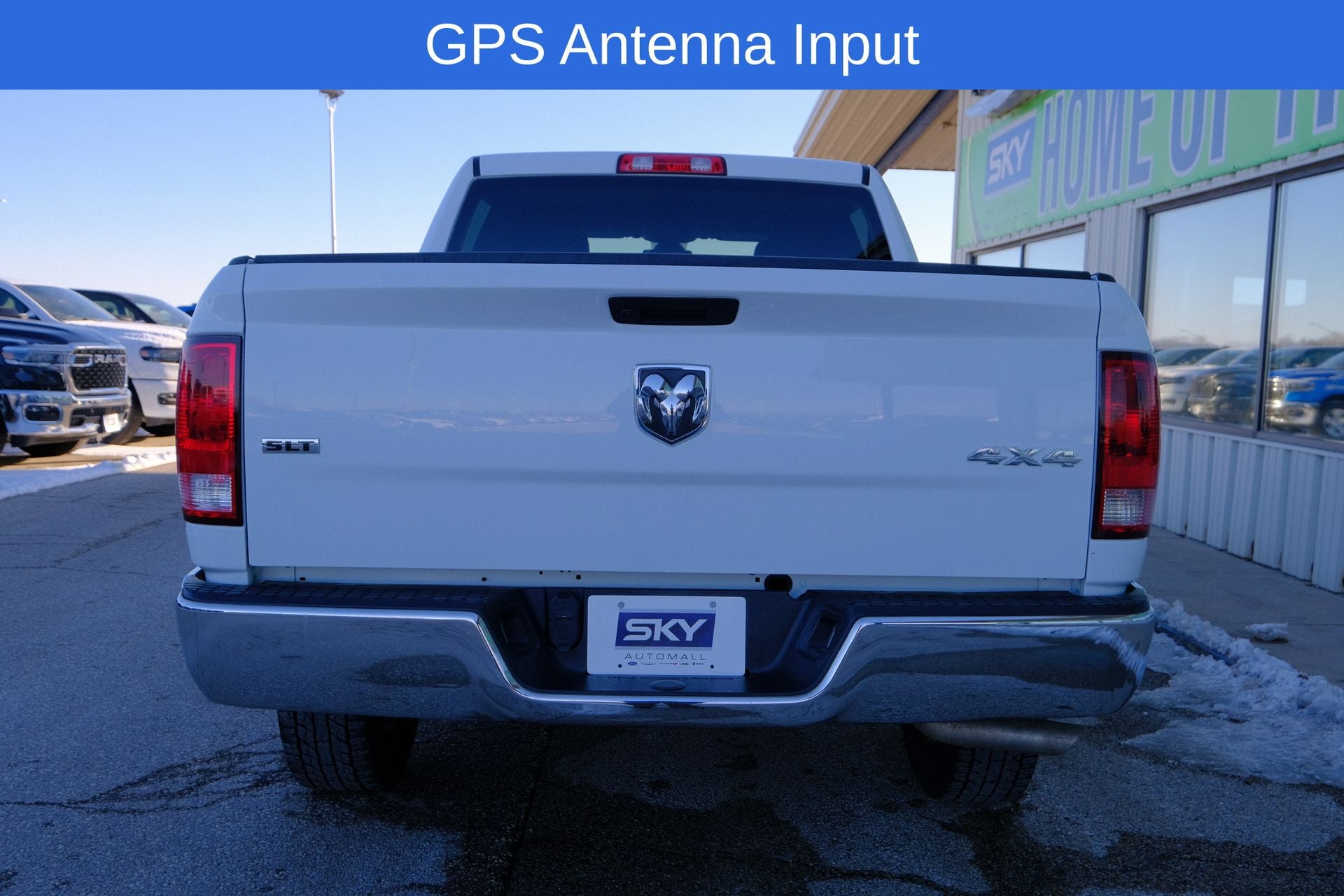 2023 RAM 1500 Classic SLT Crew Cab 4x4 5'7' Box