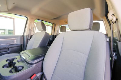 2023 RAM 1500 Classic SLT Crew Cab 4x4 5'7' Box