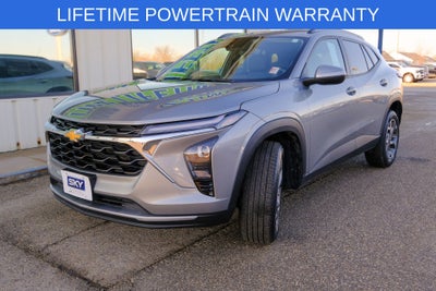 2025 Chevrolet Trax FWD LT