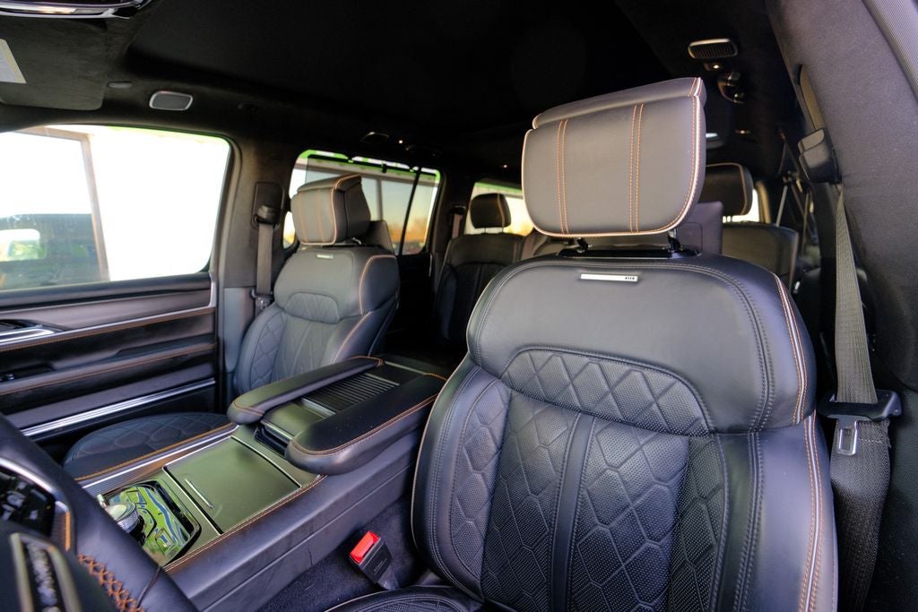 2023 Jeep Grand Wagoneer L Series III