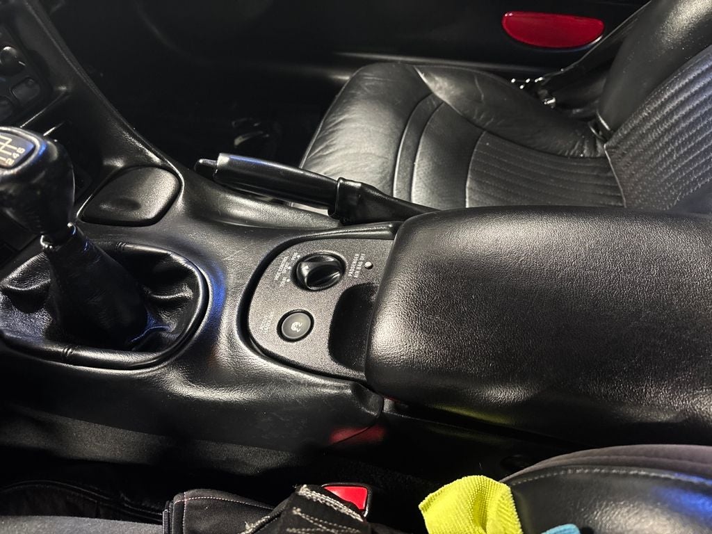 2001 Chevrolet Corvette Base