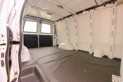 2025 Chevrolet Express 2500 Work Van Cargo