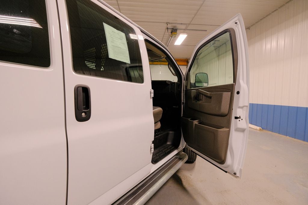 2024 GMC Savana 2500 Work Van